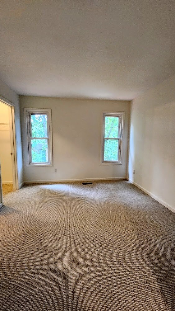 Bedroom - 5034 Laurel Bridge Dr SE