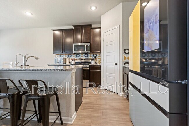 Building Photo - 7002 Flint Cyn