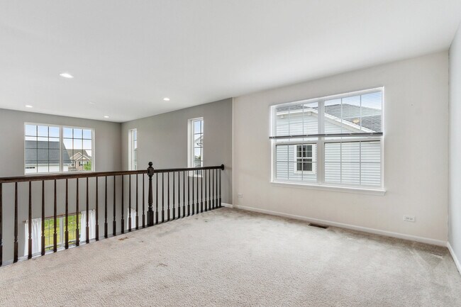 Building Photo - 12811 Conifer St