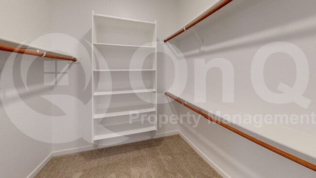 Building Photo - 17108 W Fallen Leaf Ln