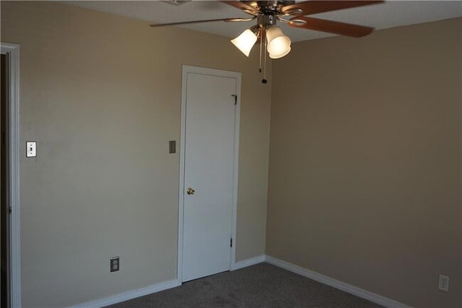 Building Photo - 1444 Carrollton Ave