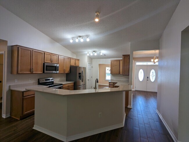 Building Photo - 9768 Parker Lake Cir