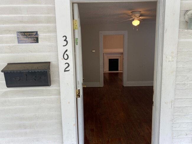 Building Photo - 362 Oldham Ave