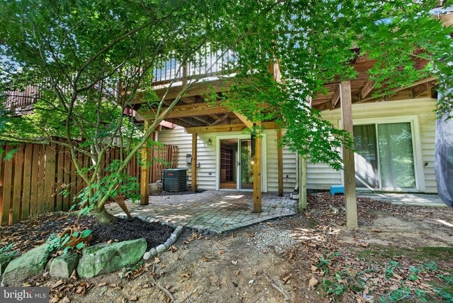 Building Photo - 6311 Wind Rider Way