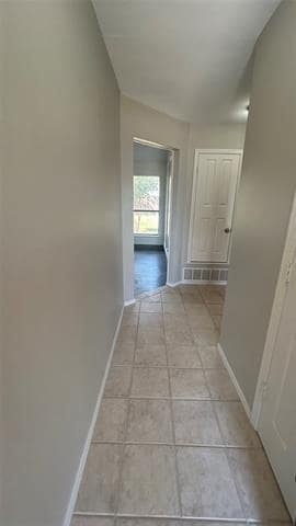 Building Photo - 6705 Red Fox Trail