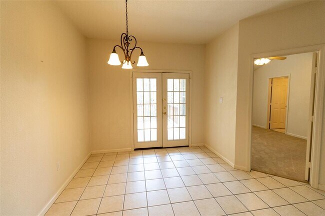 Building Photo - 21513 Pershing Ave