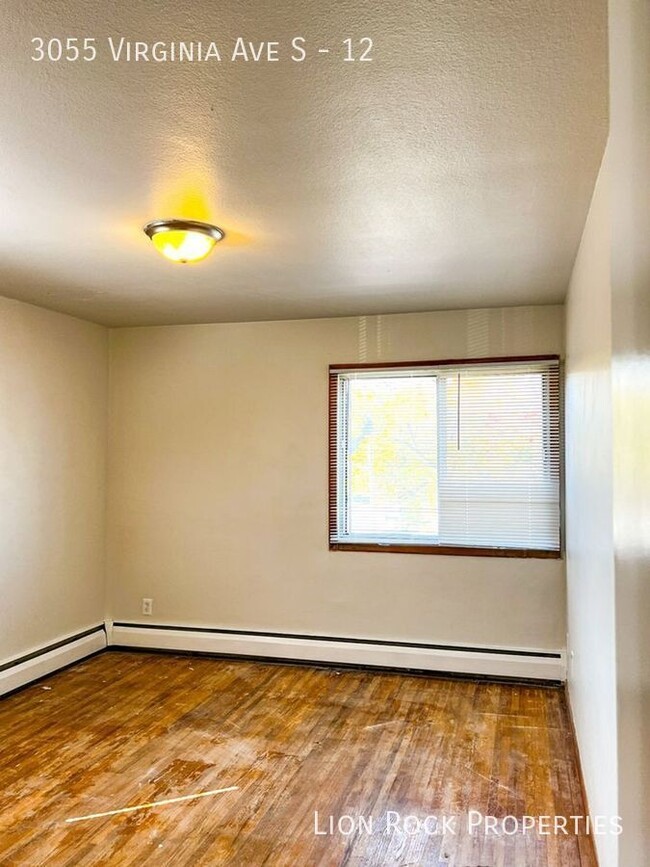 Building Photo - Cozy 1 bedroom in a Great St. Louis Park L...