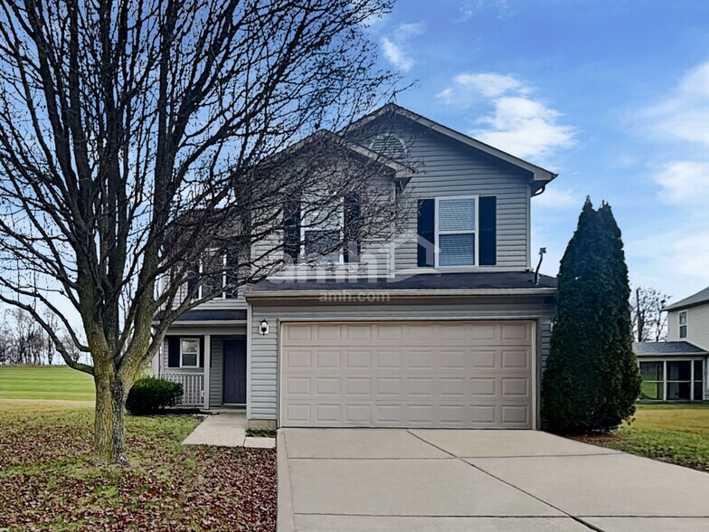 Primary Photo - 10525 Kensil St