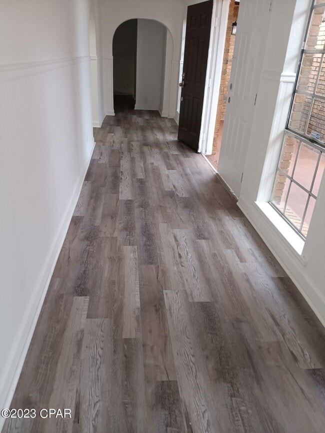 Building Photo - 3617 Treasure Cir