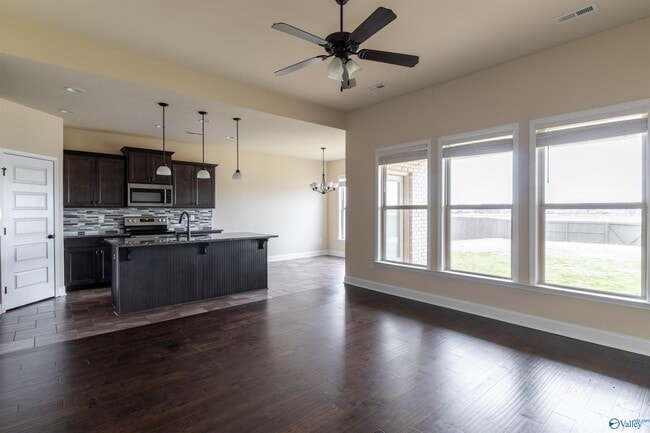 Building Photo - 17331 Fieldway Cir