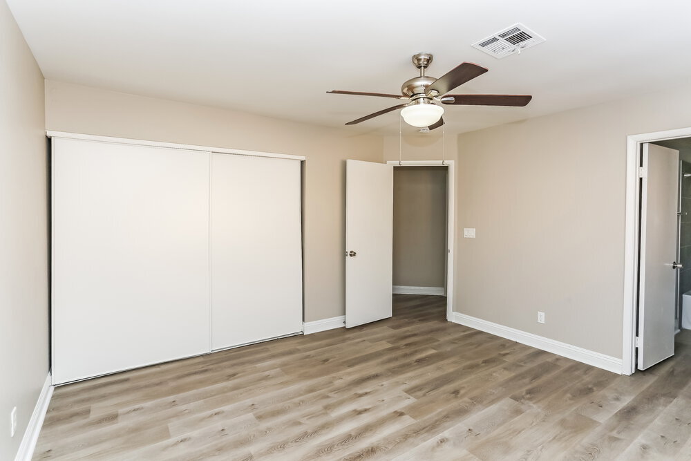 Building Photo - 4137 N Glenfield Cir