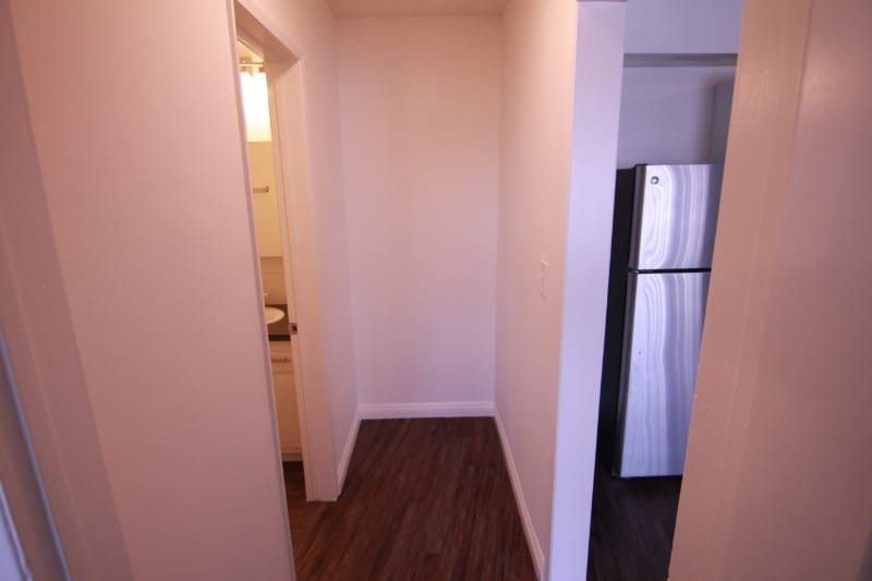 Building Photo - 151 N Hoover St