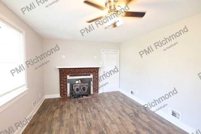 Building Photo - 3607 Thompson St