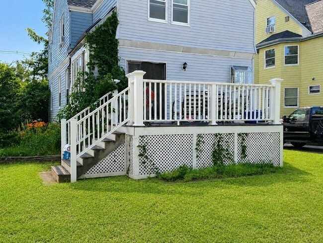 Building Photo - 318 N Harvard St