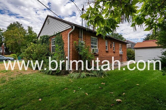 Building Photo - 950 E Millcreek Way