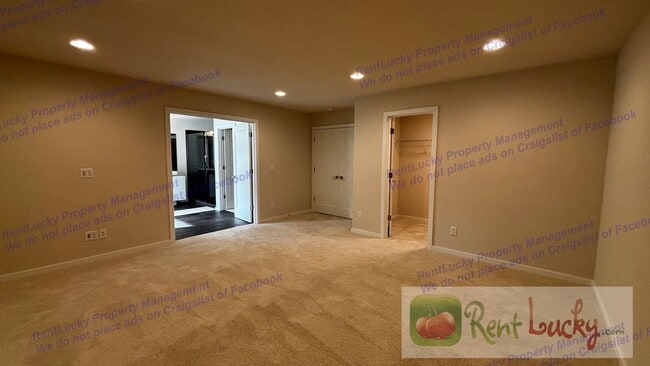 Building Photo - STUNNING 4-Bedroom Lake Tapps Home w/2-Car...