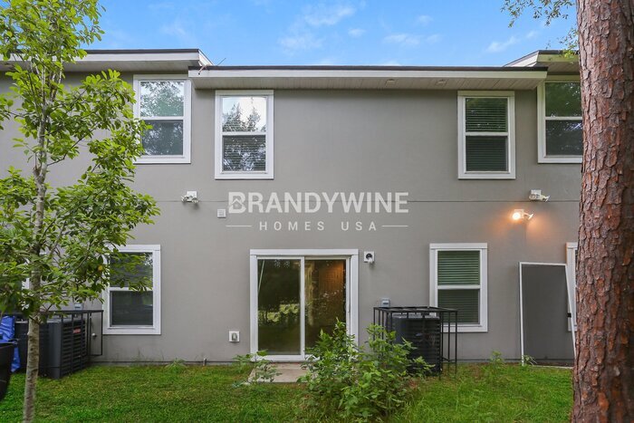 Building Photo - 3549 Rain Forest Dr W
