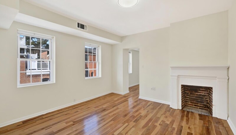 Building Photo - 2020 Gough St