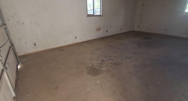Building Photo - 808 Elm St