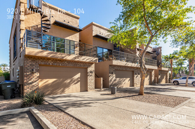 Building Photo - Mitchell Lofts 3 bed 2.5 bath Townhouse