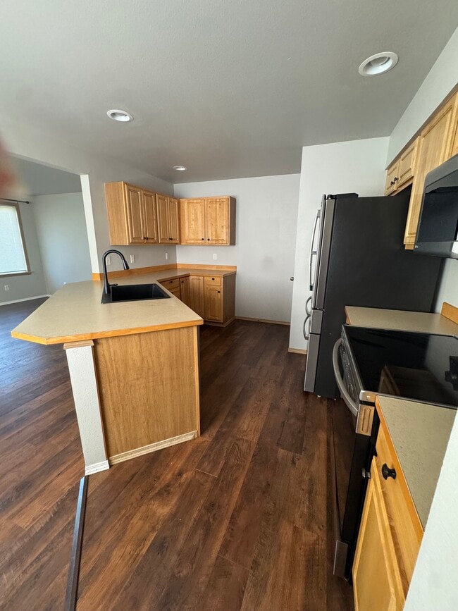 Building Photo - 207 Kansas St SW