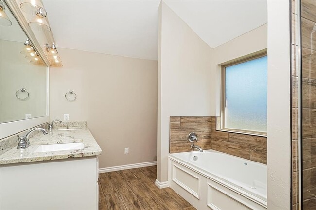 Building Photo - 9948 SW 22nd St