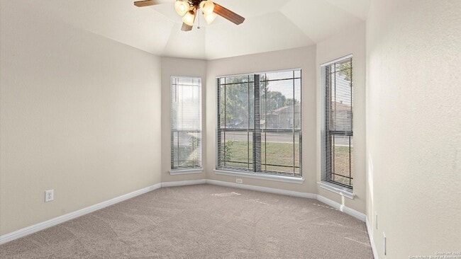 Building Photo - 1123 Blazewood Dr