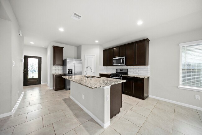 Building Photo - 18338 Raven Rock Ln