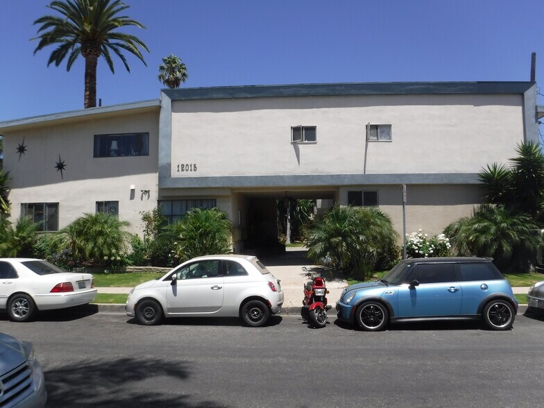 Building Photo - 12015 Lamanda St