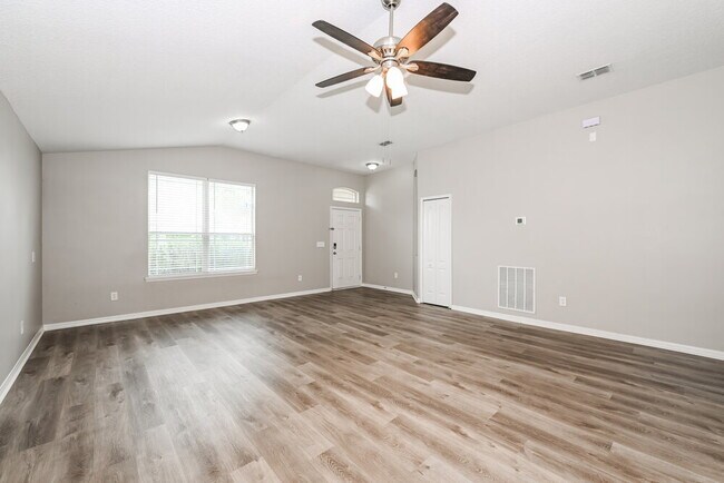 Building Photo - 12586 Brookchase Ln