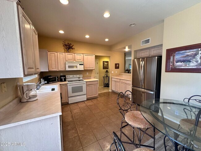 Building Photo - 17237 E Grande Blvd