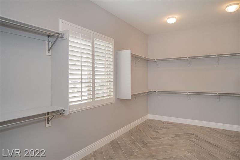 Primary Closet - 4935 Moncada Way