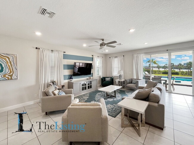Building Photo - 7755 Westland Dr