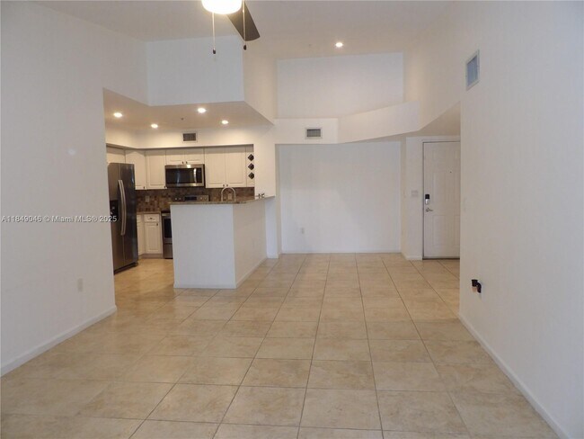 Building Photo - 4828 N State Rd 7