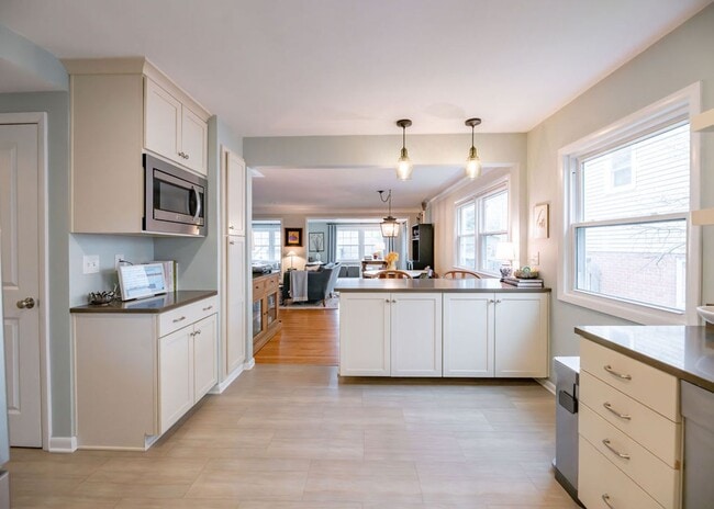 Building Photo - Updated Beachwood Ranch with Stunning Kitchen & Expansive Living Spaces