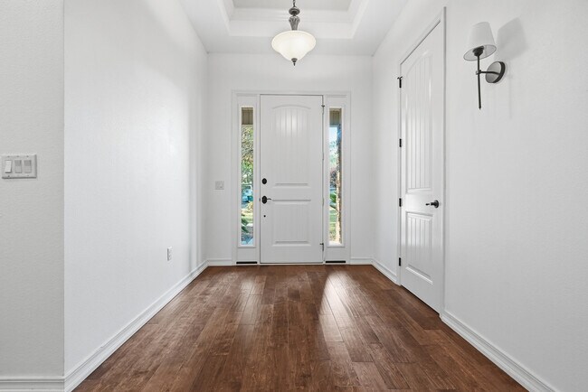 Building Photo - 1705 19th St