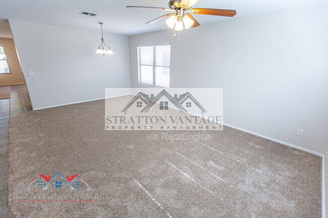 Building Photo - 15792 W Port Au Prince Ln