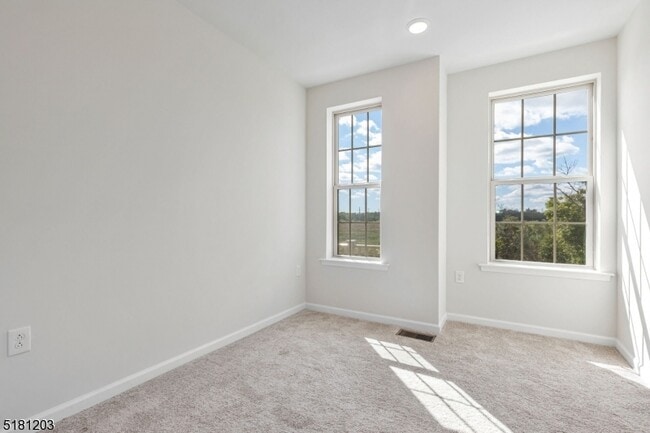 Building Photo - 1014 Station Rd