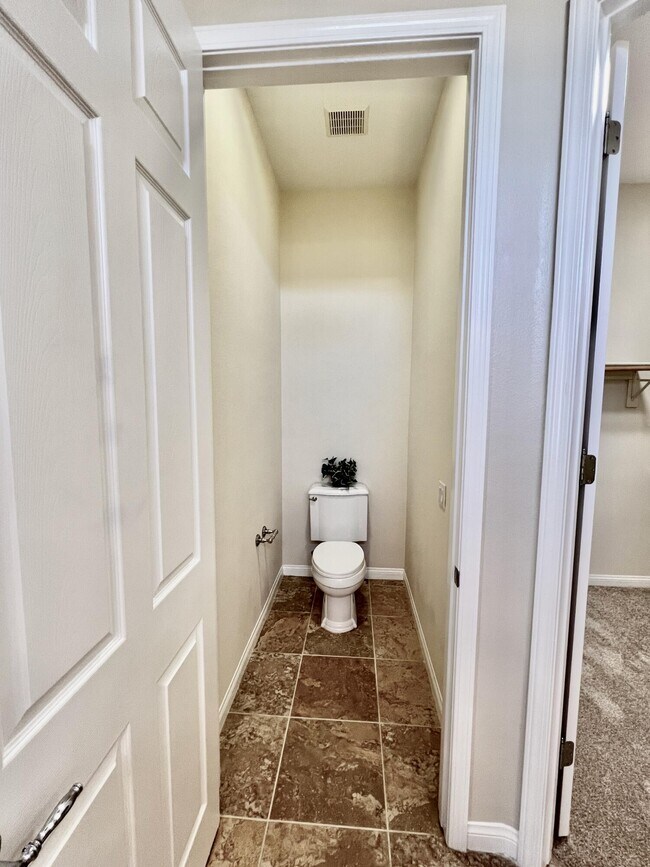 Building Photo - 81952 Avenida Bienvenida