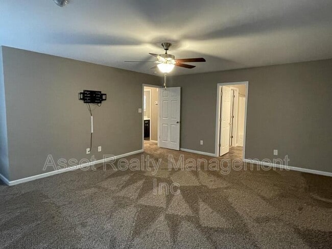 Building Photo - 8107 Cambridge Reserve Dr