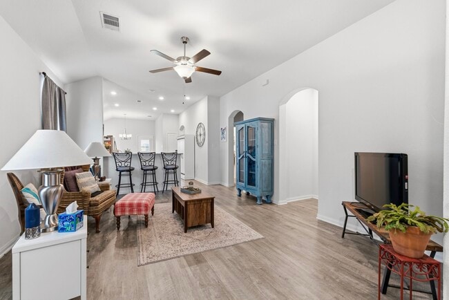 Building Photo - 14228 Sedona Rdg Dr