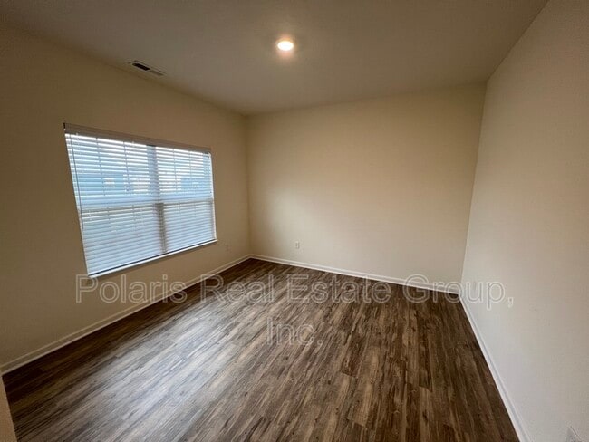 Building Photo - 5899 Stubbington Ln