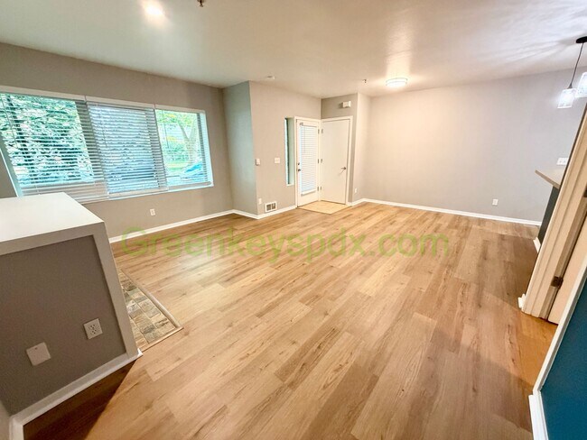 Building Photo - Awesome 1-bedroom condo near the heart of historic St. John's