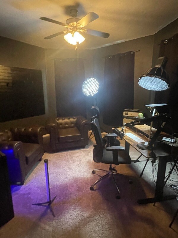 Building Photo - 15269 Stone House Dr