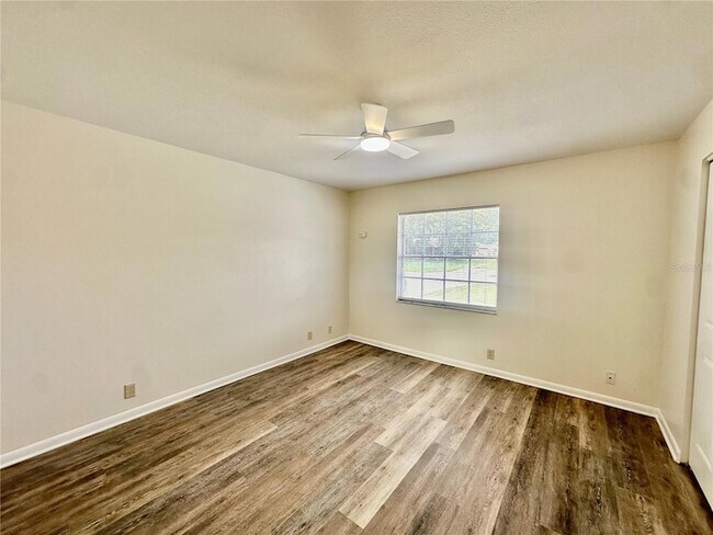 Building Photo - 5638 Struthers Ct