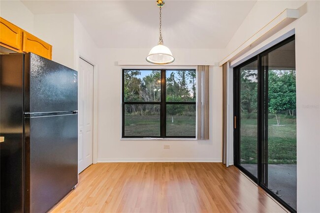 Building Photo - 2763 Athens Dr