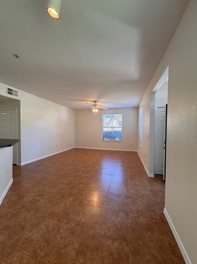 Building Photo - TWO BEDROOM CONDO IN GATED COMMUNITY
