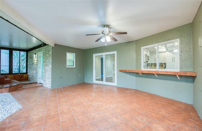 Building Photo - 2143 Salisbury Ct