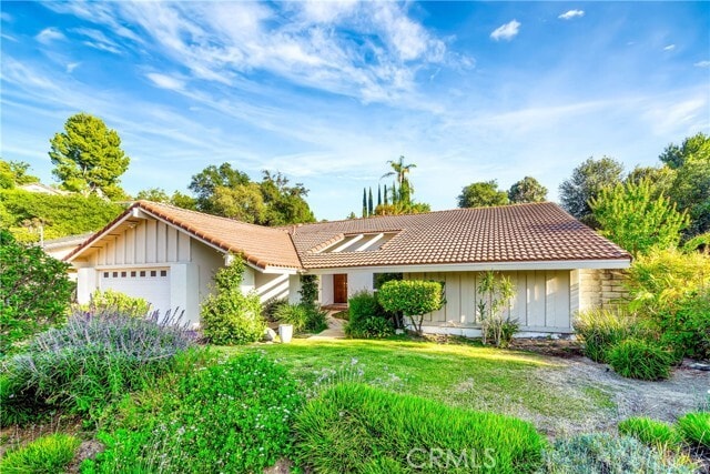 Building Photo - 3811 Algonaut Dr
