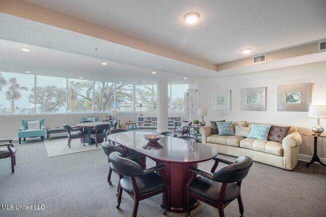 Building Photo - Beau View Condo - Coastal View for Miles